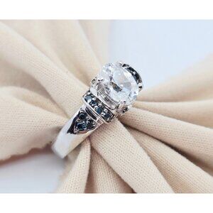 Unique 14K Karat Solid White Gold Clear Gemstone & Green Diamond Ring - Size 6